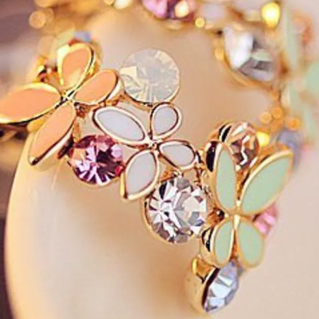 Elegant Crystal Flower Fashion Earrings Classic