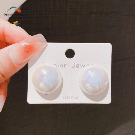 Round stud tops pair