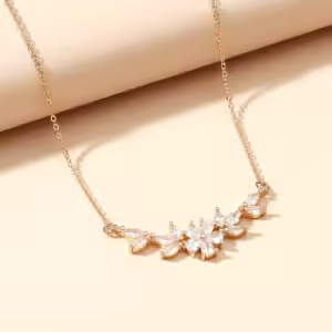 Creative Flower Leaf Zircon Pendant Necklace for Women Gold Color Light