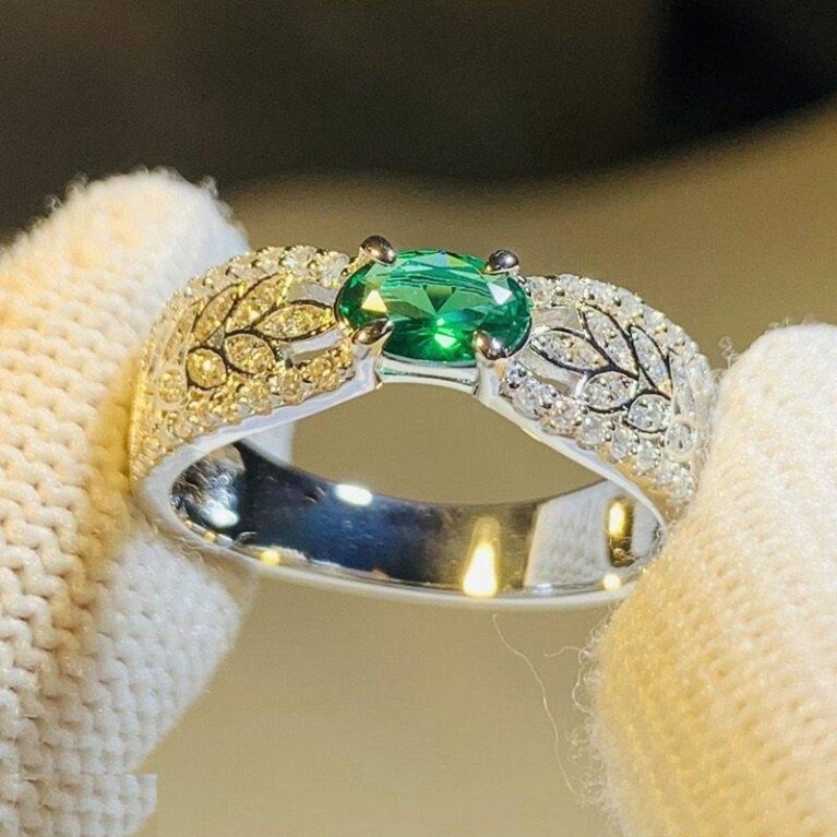 Stylish Oval Ring - CRSH