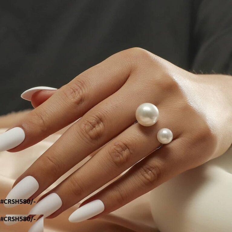 CRSH580 LMS Pearl Adjustable Ring