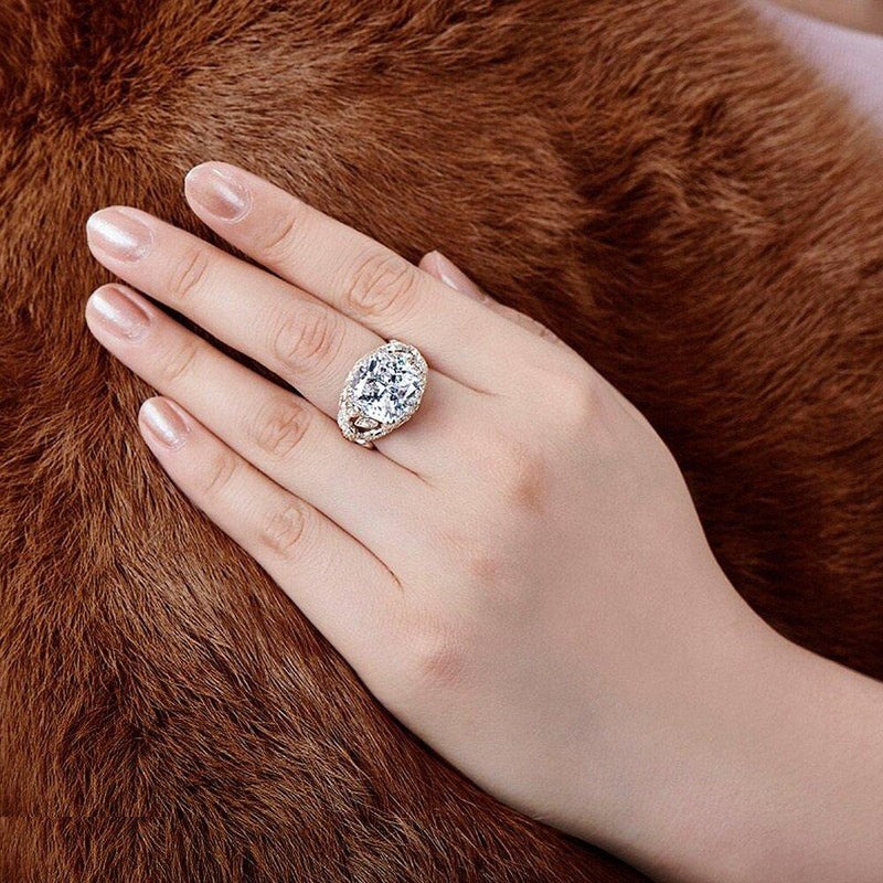 Elegant Leaf and Stone Ring - TRSH