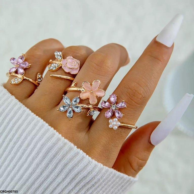 Flower 4 Midi Rings - CRGH