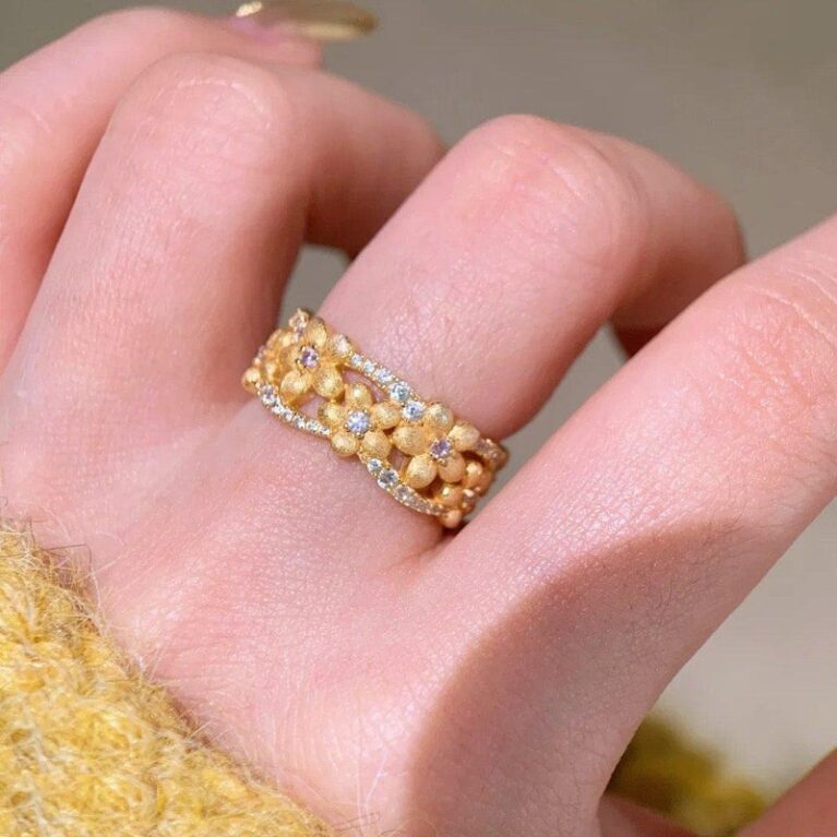 Multi Flower ZIRCON Ring - TRGH
