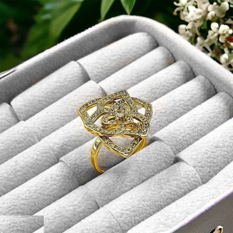Leaf Flower Ring Adjustable