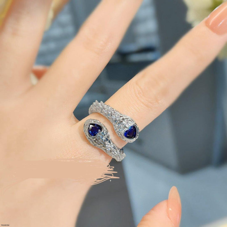Double Headed Snack Ring - TRSH