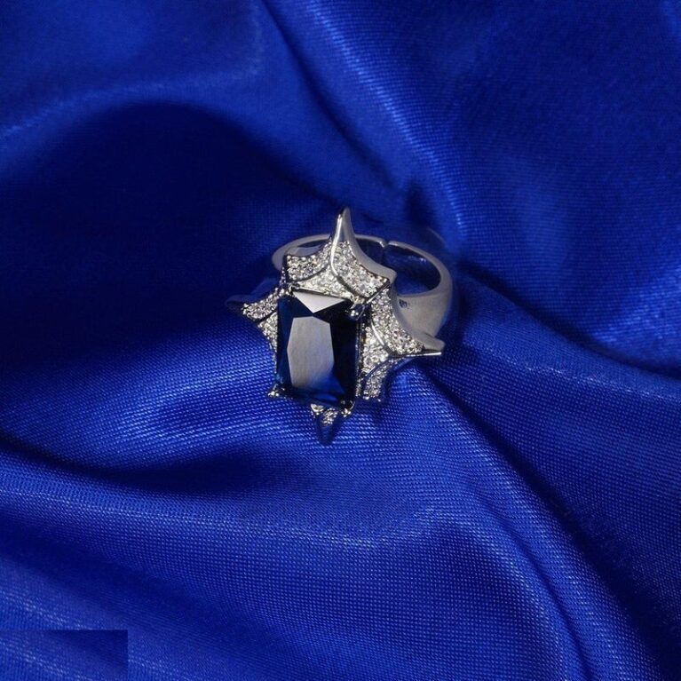 Star Shaped Ring Adjustable - TRSH