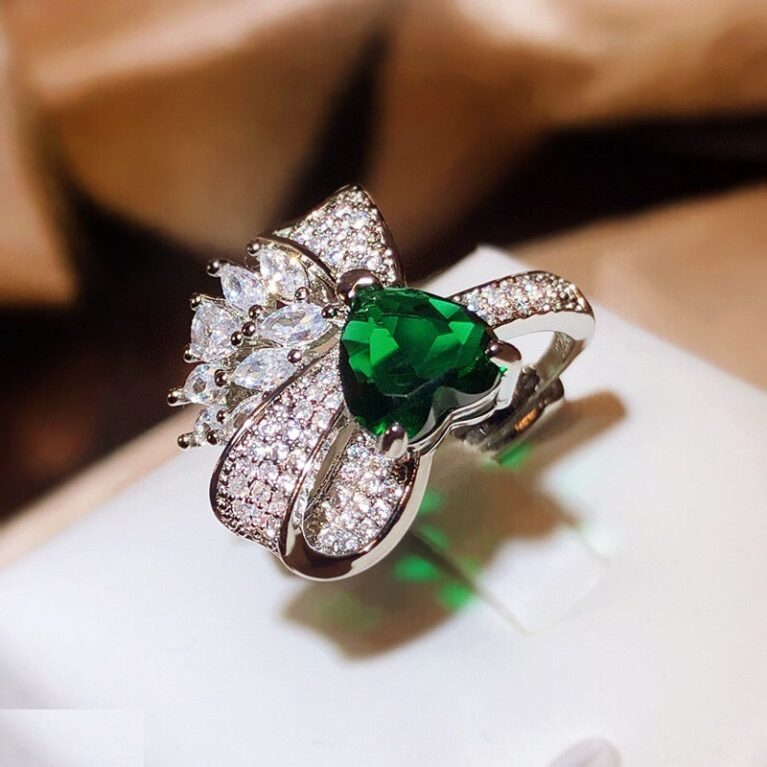 Heart/Bow Adjustable ZIRCON Ring