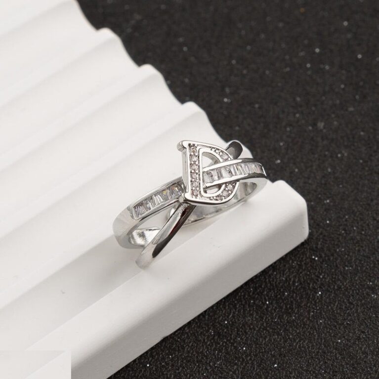 Cross D Ring Adjustable
